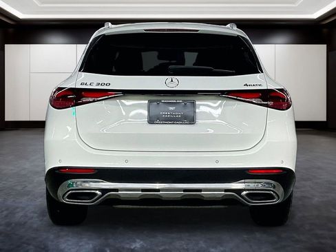 Used 2023 Mercedes-Benz GLC 300 4MATIC image 5