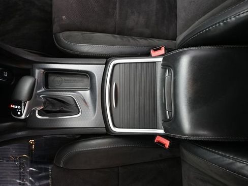 Used 2016 Dodge Charger R/T RWD image 38