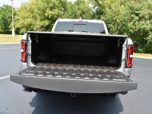 Used 2025 RAM 1500 Big Horn AWD/4WD image 31