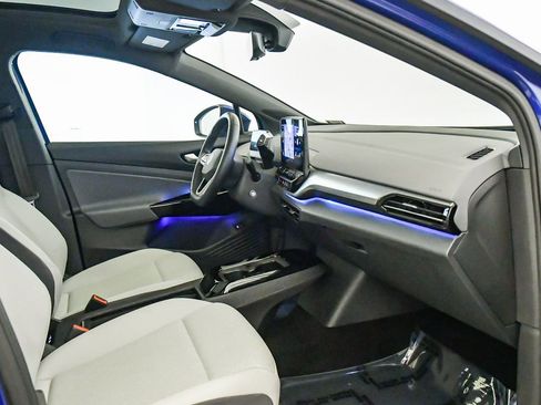 Used 2021 Volkswagen ID.4 Pro S w/ ID.4 Protection Package image 18