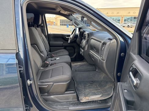 Used 2022 Chevrolet Silverado 1500 Custom image 12