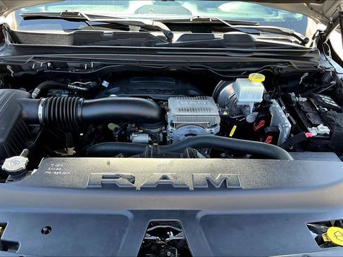 Used 2021 RAM 1500 Big Horn AWD/4WD image 33