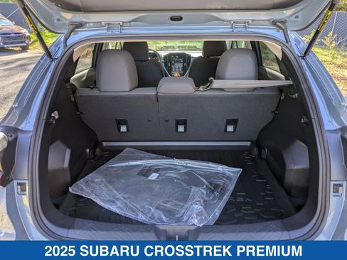 Certified 2025 Subaru Crosstrek 2.0i Premium image 32