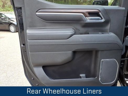 Certified 2025 GMC Sierra 1500 SLT RWD image 28