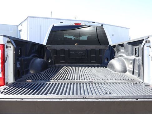 Used 2025 Ford F250 XLT image 14