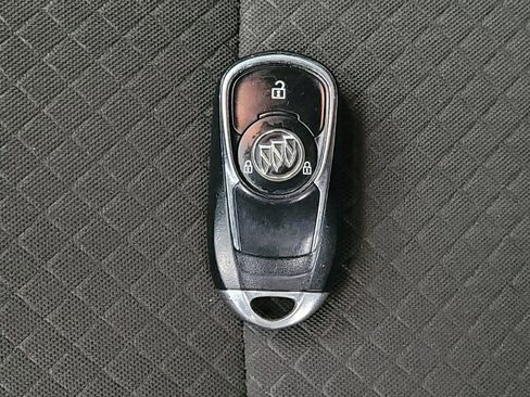 Used 2018 Buick Encore Preferred image 32