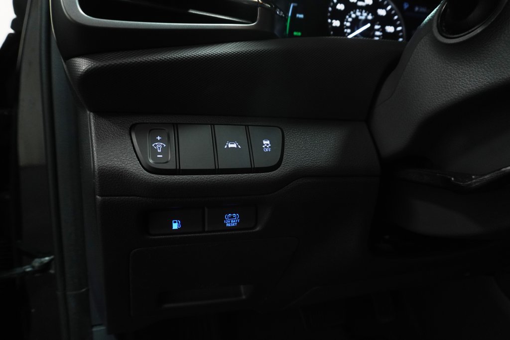 Used 2022 Hyundai Ioniq Blue FWD image 21