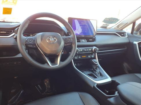 Certified 2023 Toyota RAV4 XLE Premium image 10