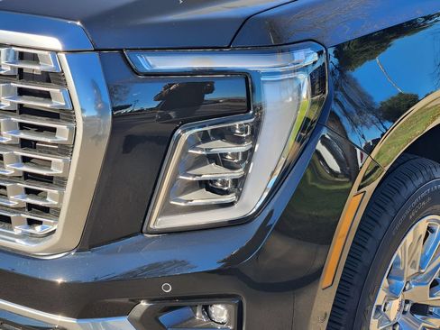 New 2026 GMC Yukon XL Denali AWD/4WD image 5