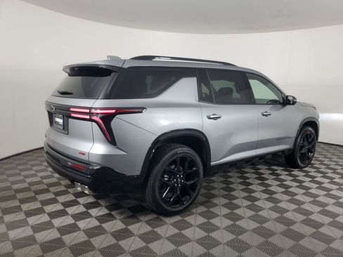 New 2026 Chevrolet Traverse RS image 4