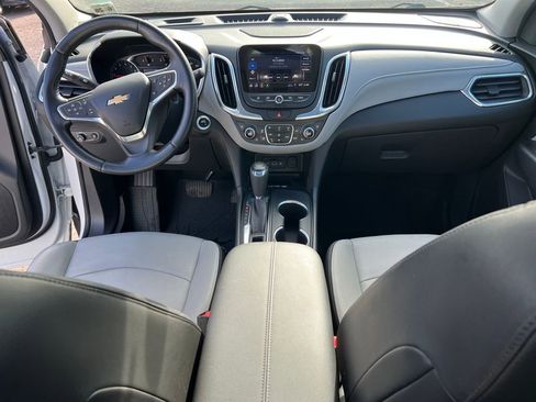Used 2021 Chevrolet Equinox Premier image 21