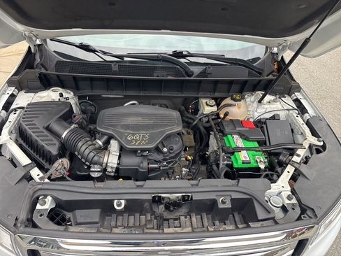 Used 2017 GMC Acadia SLT AWD/4WD image 60