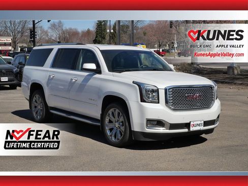Used 2016 GMC Yukon XL Denali w/ Open Road Package AWD/4WD image 1