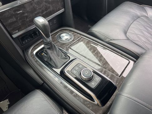 Used 2021 Nissan Armada Platinum image 20