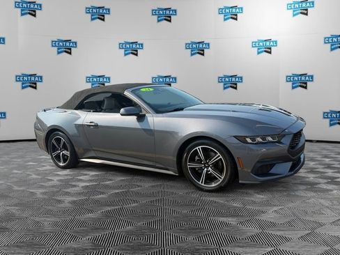 Used 2024 Ford Mustang Premium RWD image 13