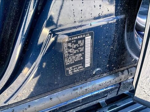 Used 2023 Nissan Armada SL w/ Captain's Chairs Package image 14