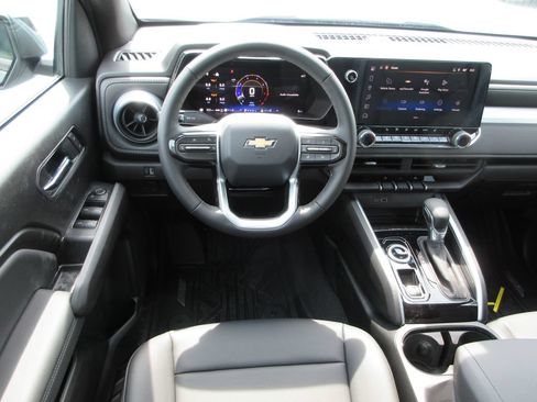 New 2026 Chevrolet Colorado LT w/ LT Convenience Package AWD/4WD image 14