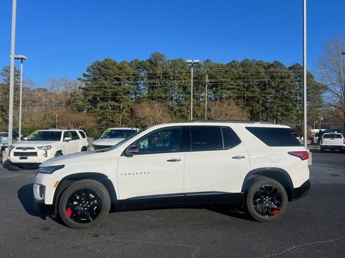Used 2022 Chevrolet Traverse Premier w/ Redline Edition image 2