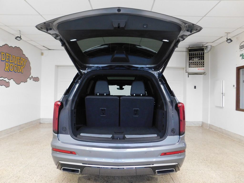 Used 2022 Cadillac XT6 Premium Luxury w/ Technology Package AWD/4WD image 84