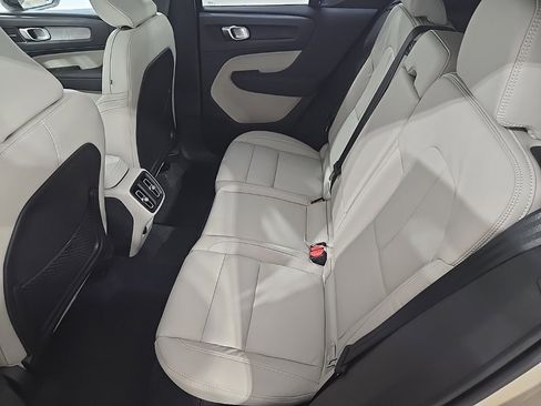 New 2026 Volvo XC40 B5 Ultra w/ Climate Package image 21