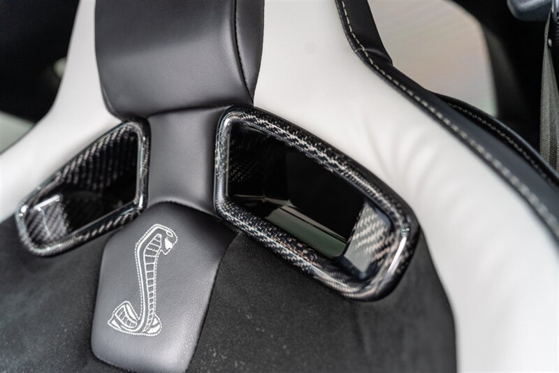 Used 2021 Ford Mustang Shelby GT500 w/ Carbon Fiber Track Pack RWD image 42