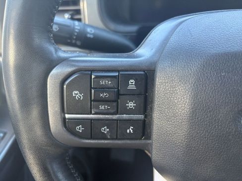 Used 2024 Ford F150 Lariat w/ FX4 Off-Road Package image 15