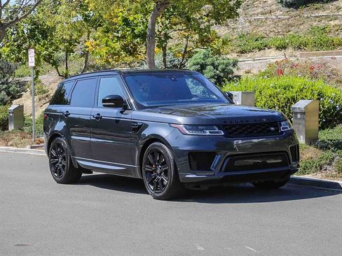 Used 2021 Land Rover Range Rover Sport HST image 9