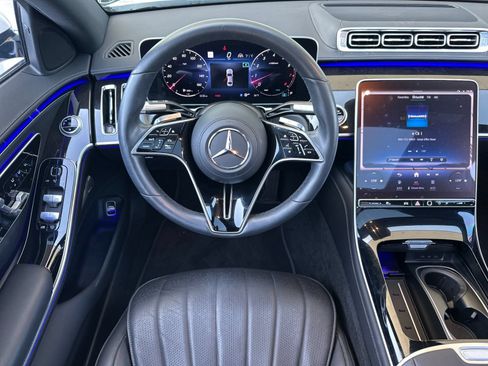 Used 2022 Mercedes-Benz S 500 4MATIC image 16