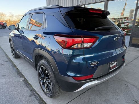 Used 2021 Chevrolet TrailBlazer LT w/ Convenience Package image 6