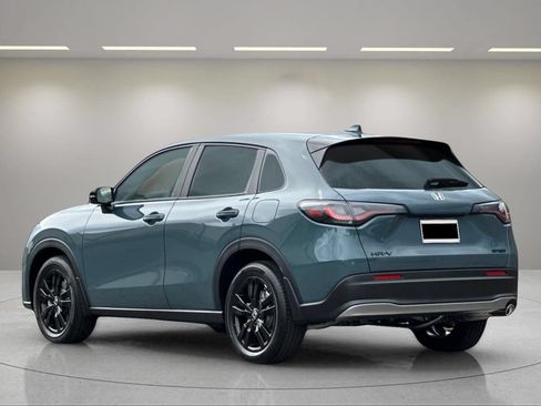New 2027 Honda HR-V Sport image 5