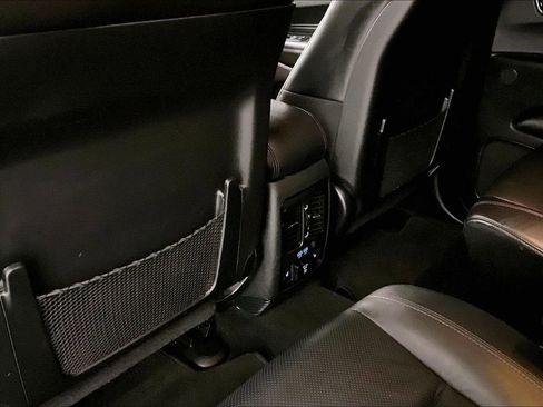 Used 2022 Dodge Durango R/T AWD/4WD image 10