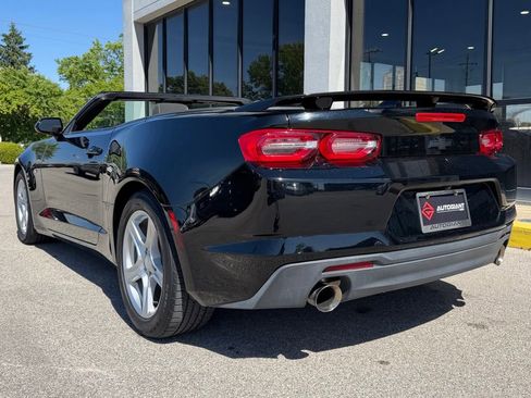 Used 2020 Chevrolet Camaro LT RWD image 8