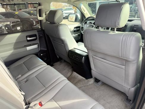Used 2008 Toyota Sequoia Limited image 19