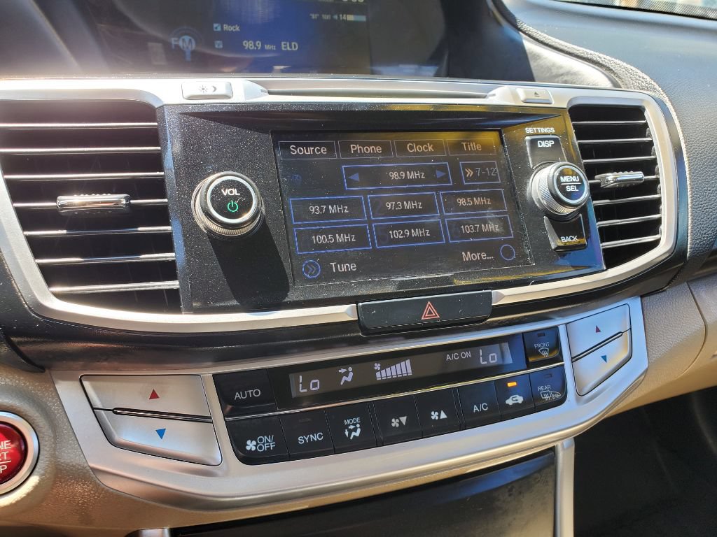 Used 2015 Honda Accord EX-L image 24