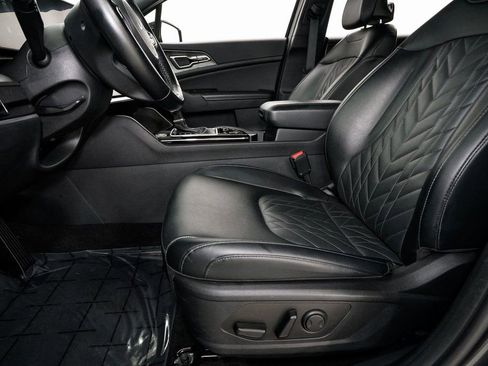 Used 2024 Kia Sportage X-Line image 12