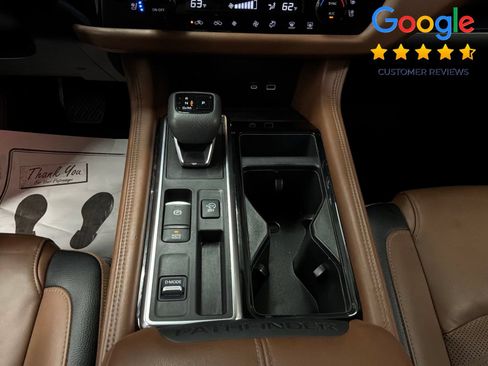 Used 2024 Nissan Pathfinder Platinum FWD image 31