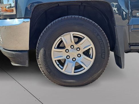 Used 2017 Chevrolet Silverado 1500 LT w/ All Star Edition image 9