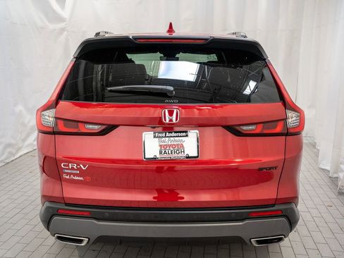 Used 2025 Honda CR-V Sport-L image 4