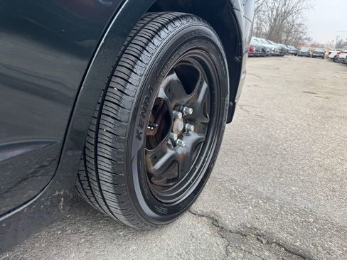 Used 2010 Ford Fusion SE image 9