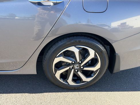 Used 2016 Honda Accord EX-L image 8