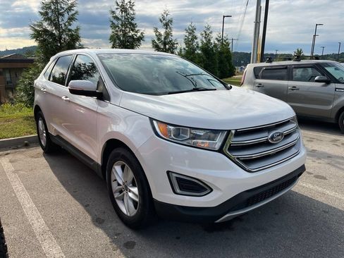 Used 2015 Ford Edge SEL w/ Equipment Group 201A AWD/4WD image 2