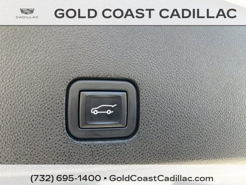 Certified 2023 Cadillac XT6 Premium Luxury image 16