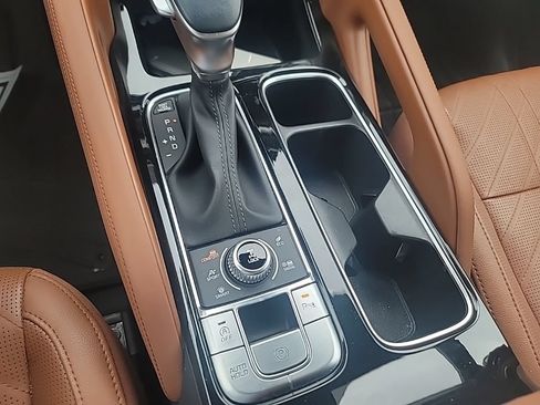 Certified 2024 Kia Telluride EX X-Line AWD/4WD image 18