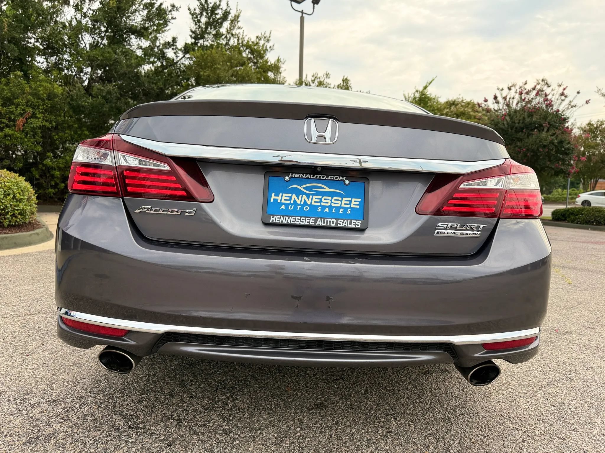 Used 2017 Honda Accord Sport Special Edition image 24