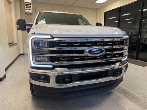 New 2026 Ford F350 XLT w/ XLT Premium Package image 12