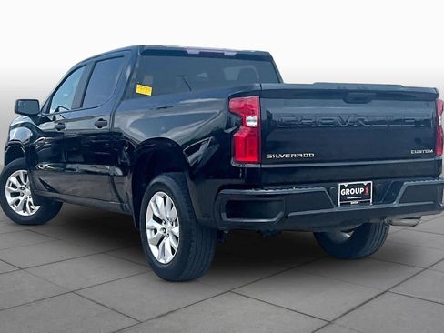 Used 2020 Chevrolet Silverado 1500 Custom w/ Infotainment Package RWD image 12