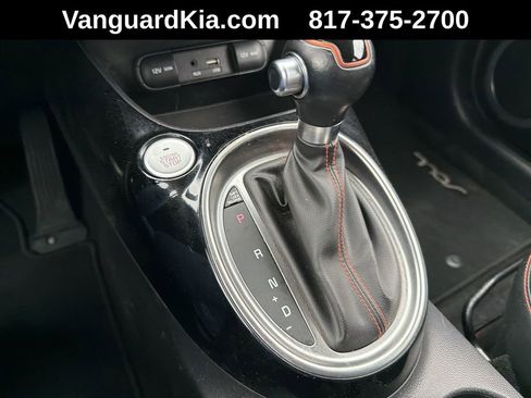 Used 2019 Kia Soul ! FWD image 23