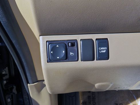 Used 2018 Nissan Frontier SV w/ Value Truck Package image 31