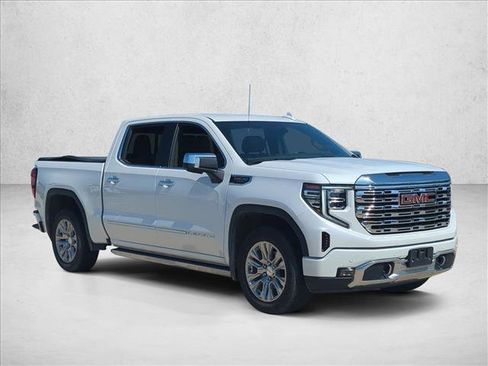 Used 2023 GMC Sierra 1500 Denali w/ Technology Package image 3