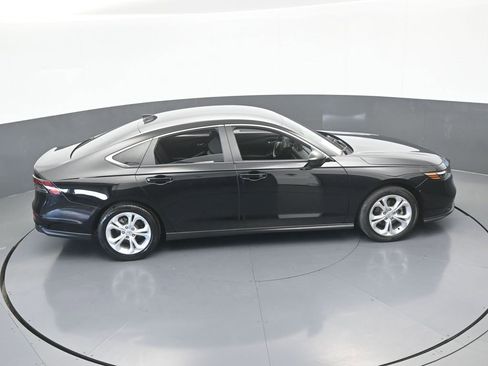 Used 2024 Honda Accord LX image 44